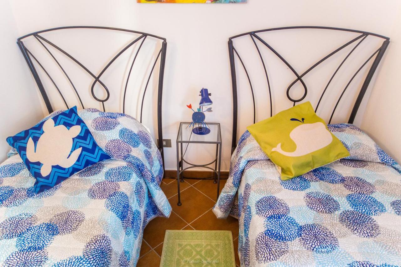 Casa Fendemare, Vista Sul Golfo Iunq2620 Leilighet Cala Gonone Eksteriør bilde